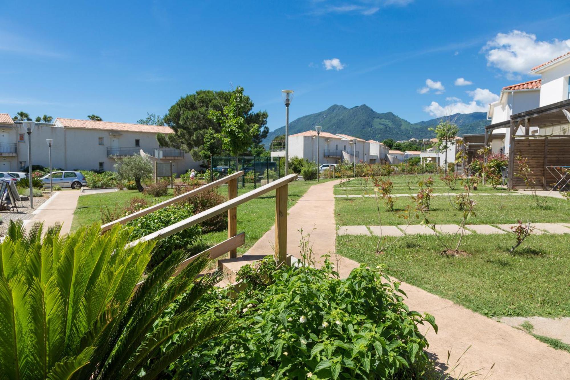 Residence Odalys Acqua Bella Poggio Mezzana Εξωτερικό φωτογραφία